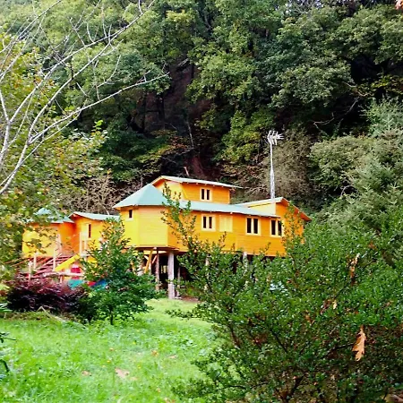 Sociedad Limitada Country house *